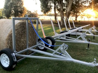 Round Bale Hay Trailer