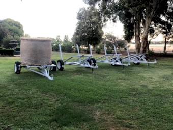Round Bale Hay Trailer