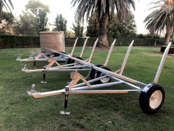 Round Bale Hay Trailer