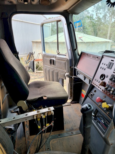 1995 Mack Elite Prime Mover