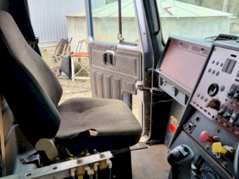 1995 Mack Elite Prime Mover