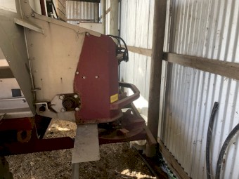 2016 Giltrap 8301 Spreader