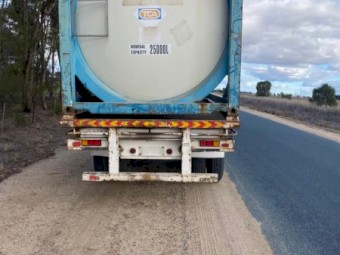 40' Flat trailer with Stainless Steel Water Tank