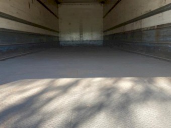 Vawdrey Pantec Van 30' x 8'