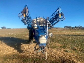 Brandt SB4000 120ft / 6000 Litre Boomspray