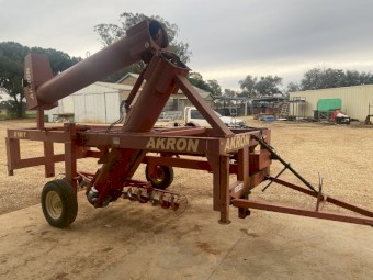 Akron E180T Grain Bag Unloader