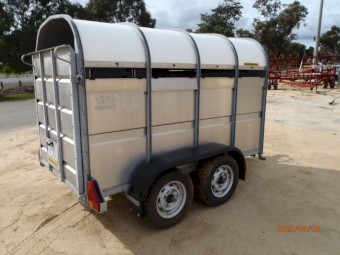 Nugent Livestock Trailer