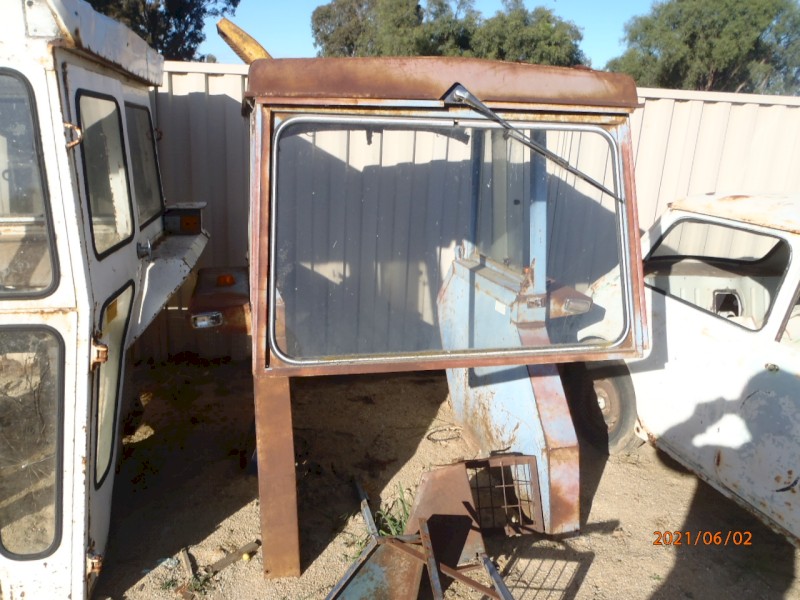 Tractor cab  suit Leyland tractor