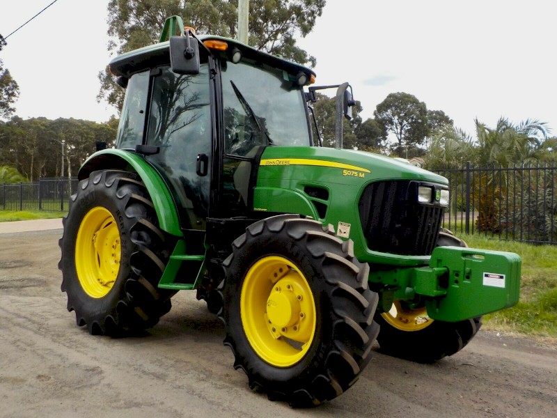 2012 John Deere 5075M PowrReverser 4x4 Agricultural Farm Tractor