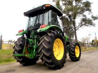 2012 John Deere 5075M PowrReverser 4x4 Agricultural Farm Tractor