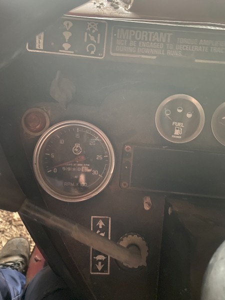 International 585 Tractor