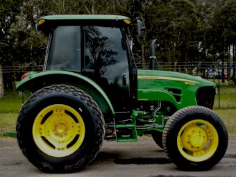 2012 John Deere 5075M PowrReverser 4x4 Agricultural Farm Tractor