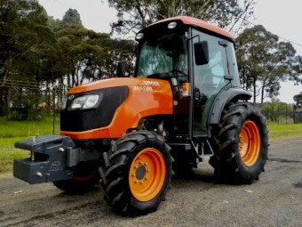 2014 Kubota M8540N Narrow 4x4 Orchard/Vineyard Compact Agricultural Farm Tractor