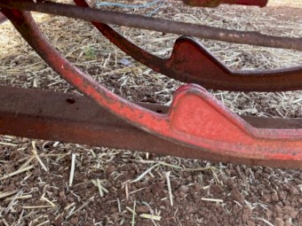 International 440 Baler