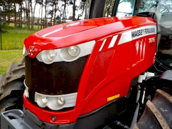 2014 Massey Ferguson 7615 Dyna VT 150hp Agricultural Farm Tractor