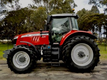 Late model 7/2019 Massey Ferguson 7724 S Dyna 6 260 hp 4x4 Tractor
