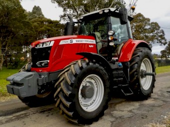 Late model 7/2019 Massey Ferguson 7724 S Dyna 6 260 hp 4x4 Tractor