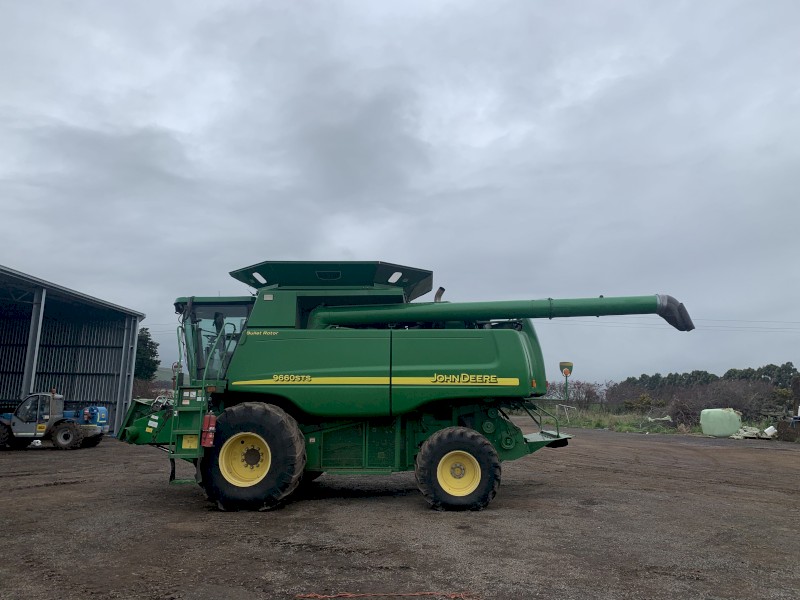 John Deere 9660 Header & 30ft Draper Front