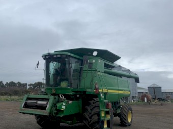 John Deere 9660 Header & 30ft Draper Front