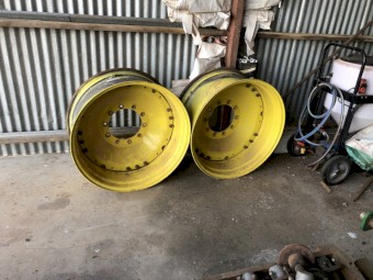 Front Wheel duals to suit 8000 series John Deere Tractors