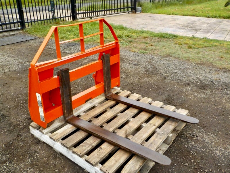 Pallet Fork Attachment to suit Tractor with FEL & Euro Hitch