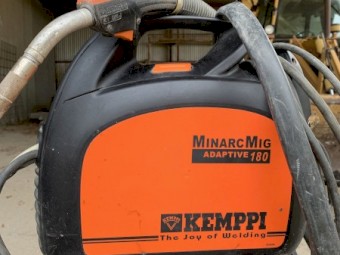 Kempi 180 Adaptive mig welder