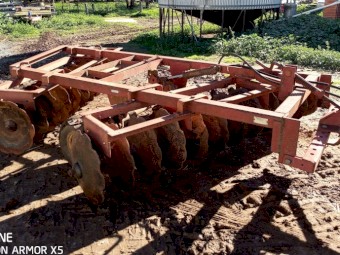 International Offset 24 plate Disc