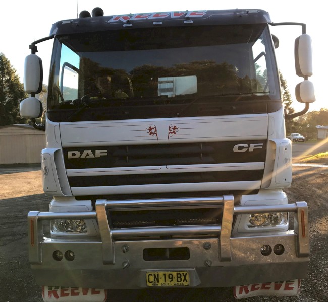 2017 DAF CF85 Prime Mover