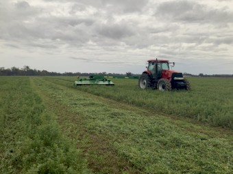 2014 John Deere 956 Mower Conditioner