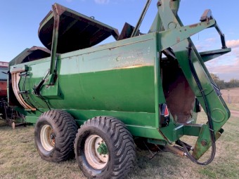 Keenan 18t Orbital Manure Spreader