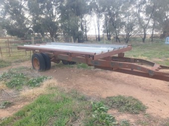 Handy Hay  Trailer 