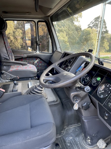 1996 Mercedes Benz 2435