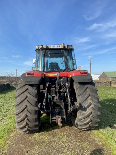 2003 Massey Ferguson 8240 Tractor 