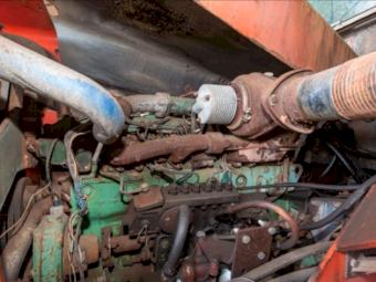 Allis Chalmers AC-440 tractor, 1975, articulated 4WD