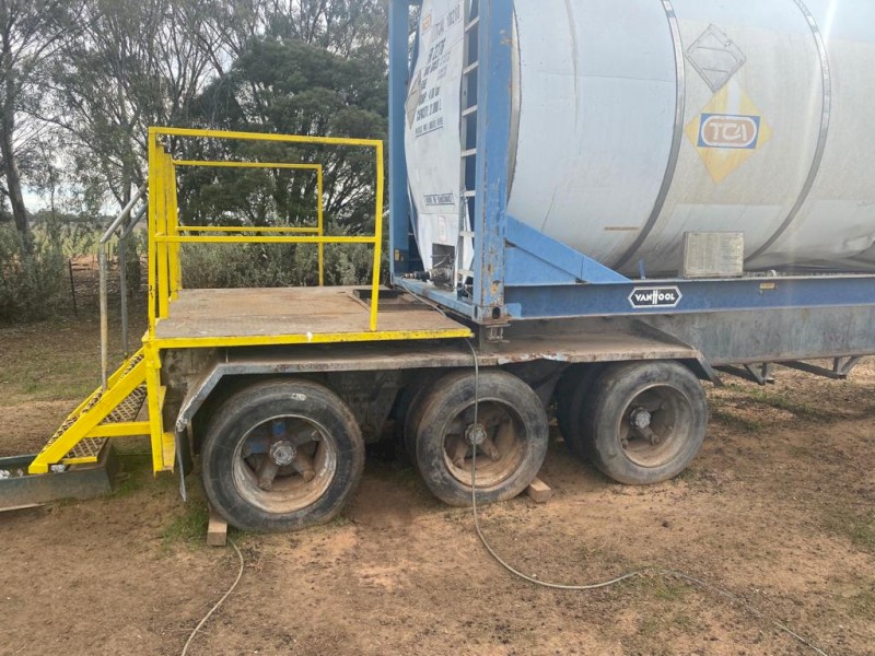 25,000 litre Stainless Tank on Drop Deck Trailer