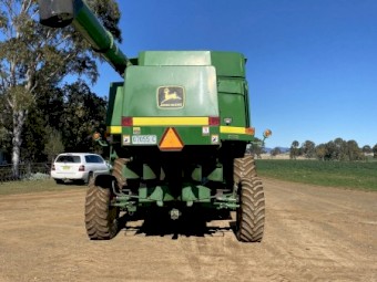 John Deere CTS II Header with 30ft Front & Trailer