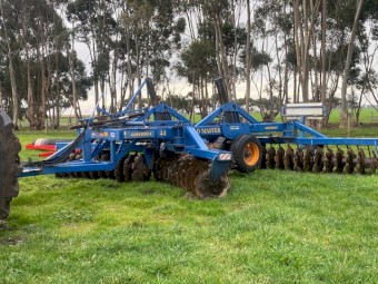 2006 Grizzly FM044 Field Master 44 Plate Off Set Disc