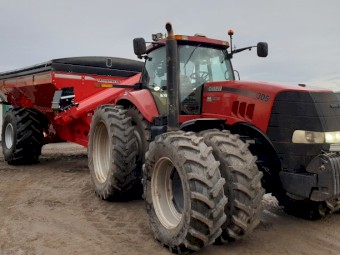 UNVERFERTH 1138 GRAIN CART - DUAL AUGER - FRONT FOLDING