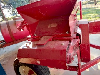 Renn Roller Mill Model RMC-24B