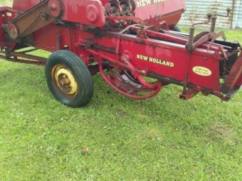 New Holland 69 Hayliner Small Square Baler
