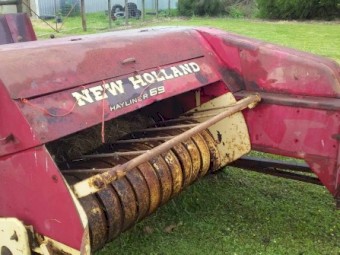 New Holland 69 Hayliner Small Square Baler