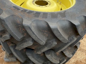 John Deere Tractor Tyres & Rims