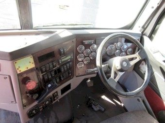 55. 2012 Western Star Drop On Cab 