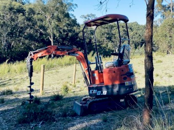 EMED Mini Excavator EM08, operating weight of 800k