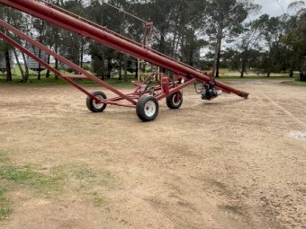 Vennings 58'  x 10" Auger