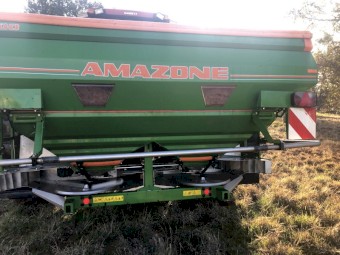 Amazone 2011 3pl  spreader