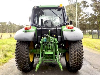 2015 John Deere 6230M 4x4 Agricultural Farm Tractor