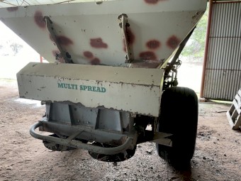 Marshall 810 Spreader