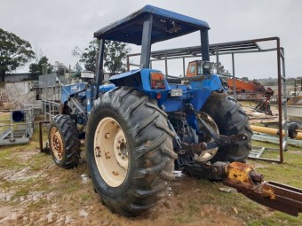 Iseki SX75 FWA Tractor with Front End Loader