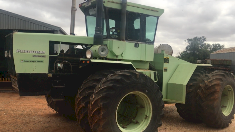 Steiger Bearcat KM 225